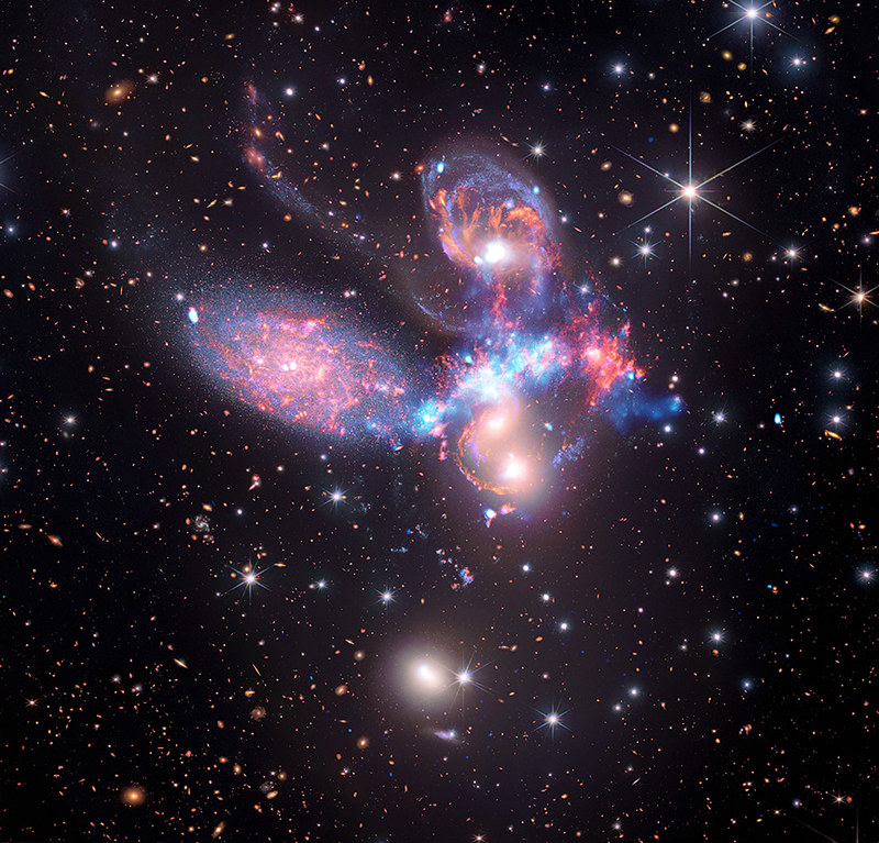 NASA's Chandra Adds X-ray Vision to Webb Images - Stephan's Quintet Composite