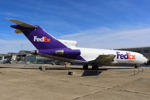 FedEx Express Boeing 727-22(F) N166FE | by Manuel Negrerie
