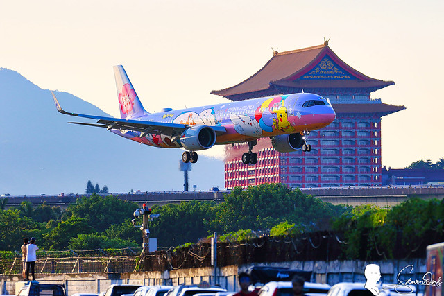 中華航空 China Airlines (Pokemon Livery) Airbus A321-271NX B-18101 寶可夢