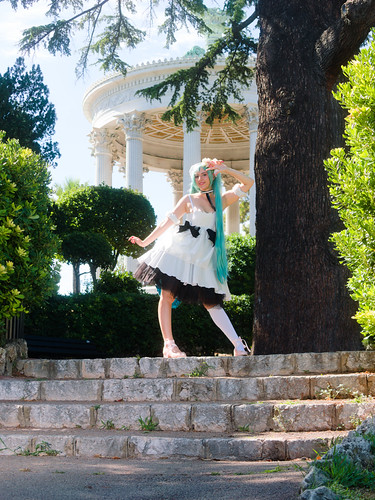 Shooting Miku Hatsune - Vocaloid - Mayunaise - Nice -2022-08-22- P1080702 | by esby.photo