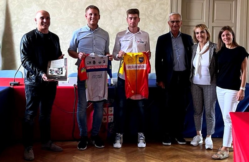 La Giunta ha incontrato Lorenzo Visani, Campione Regionale ciclismo U23