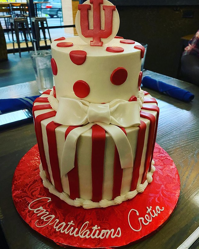 Cake by Cretia Cakes