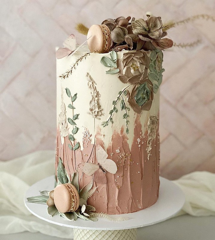 Cake by Cakes n Sprinkles