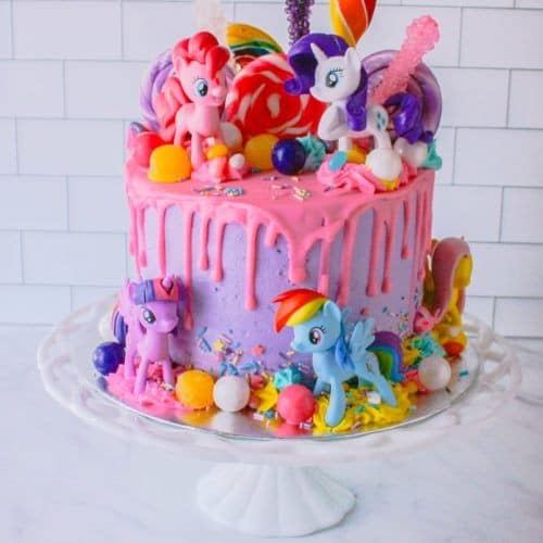 Cake by Nikki's Cakes