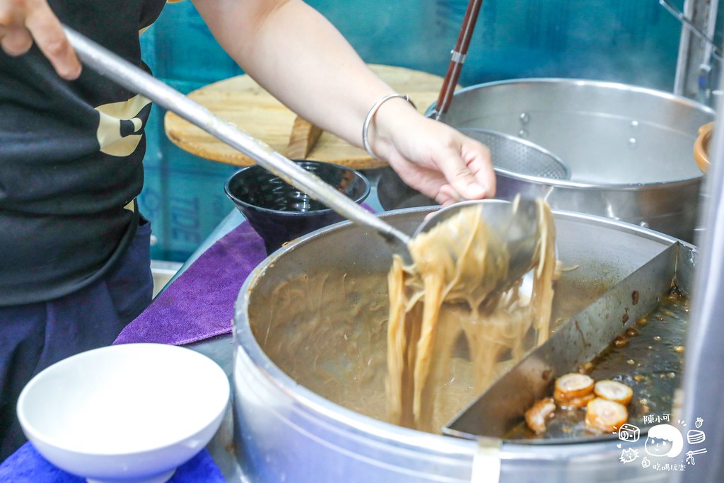 台北麵線,悠魚麵線,悠鱻麵線,悠鱻麵線菜單,捷運美食,萬華小吃,萬華悠鱻麵線,萬華痛風麵線,萬華美食,萬華麵線,龍山寺站美食 @陳小可的吃喝玩樂