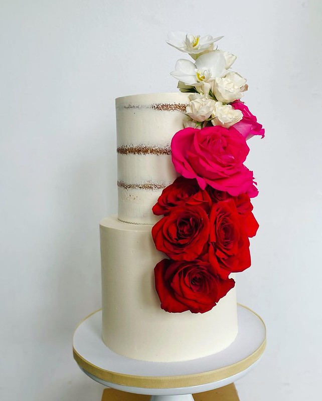 Cake by Delabhe Cakes
