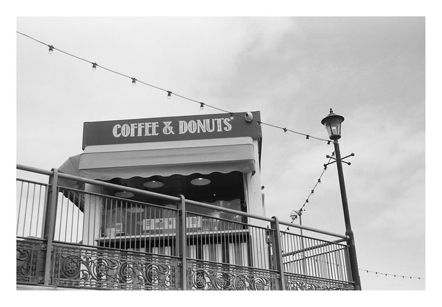 FILM - Coffee & Donuts