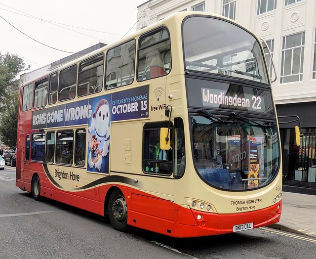 Brighton and Hove Bus 466 is heading to it's stand on Churchill Square before leaving on route 22 to Woodingdean. - BK13 OAL - 7th October 2021