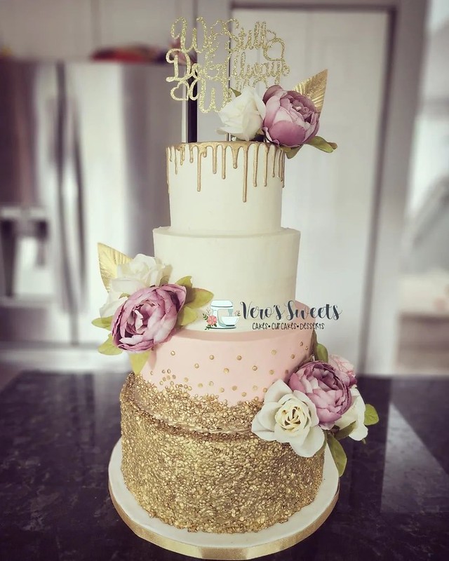 Cake by Vero's Sweets