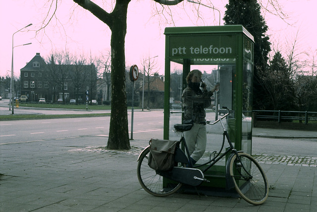 Dutch phone boot