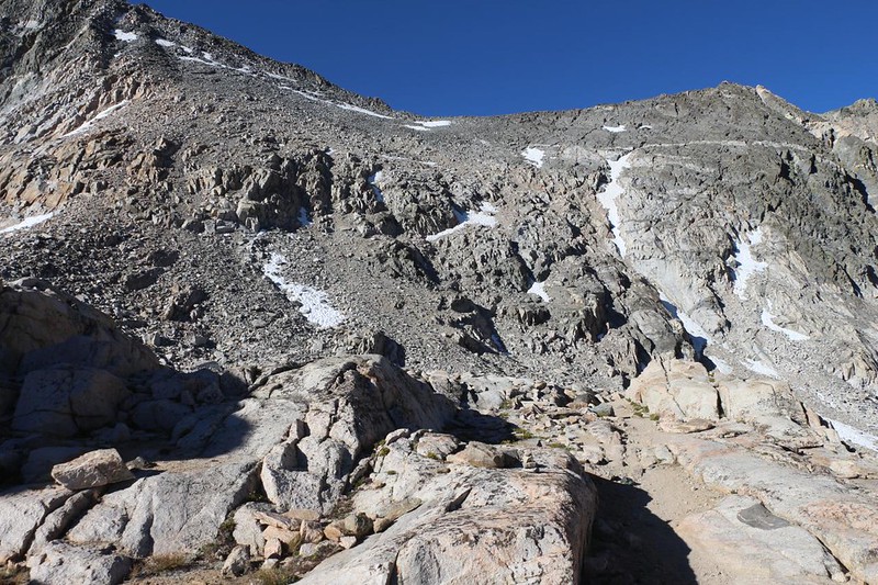 I thought I left early but I could see a few hikers already climbing up the switchbacks to Glen Pass, on the JMT