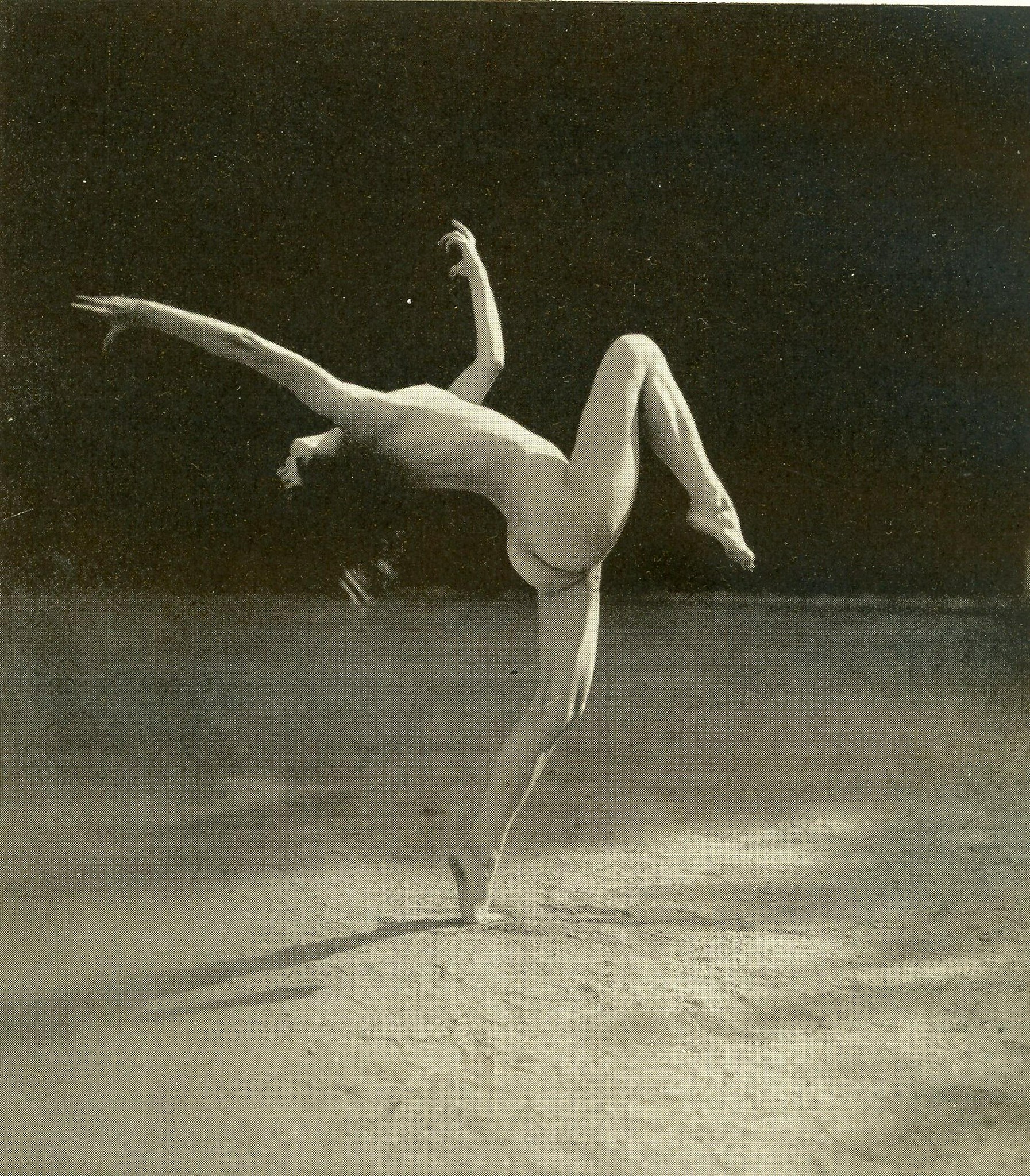 Paul Jsenfels :: Dancer, Stuttgart Dance School, 1927. Photoengraving. | src liveauctioneers