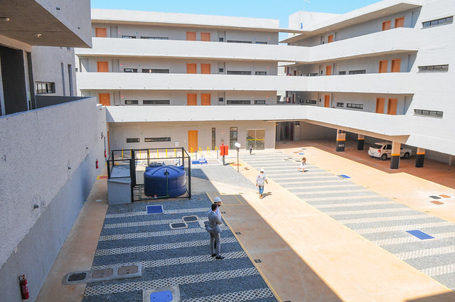 Programa habitacional entrega 70 apartamentos no Sol Nascente