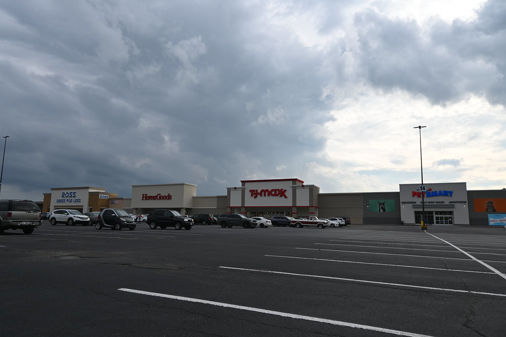 TJMaxx Grand Central Mall Vienna WV | gameking3 | Flickr