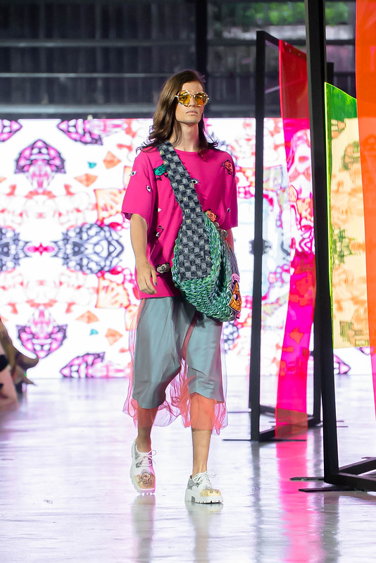 Melinda Looi Couture 2023: Sebuah Persembahan Garis Masa Malaysia