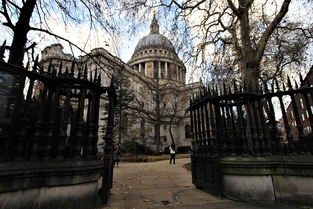 Anglican Church, St. Paul's Cathedral, London, England.