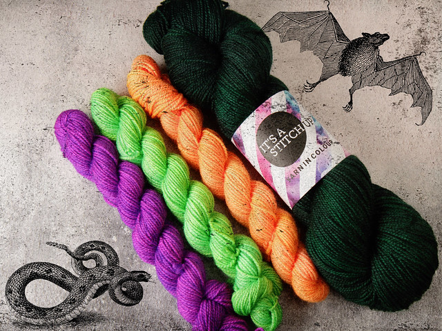 Spooky Accents Favourite Sock Set – hand-dyed superwash merino wool yarn 4 ply/fingering