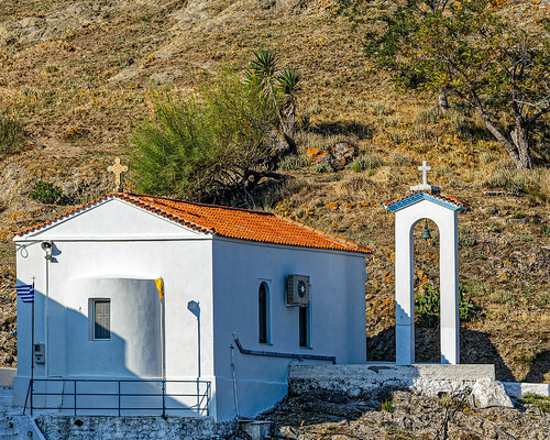 Small Greek Church (Agia Paraskevi ) (Romeikos Gialos Area of Myrina Town -  Lemnos - Greece) (OM1 & OM 40-150mm f4 Zoom)