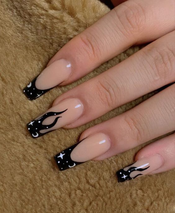 Black & White Halloween Nails | Best Halloween Nails | Trendy Nails | Halloween Nail Art | Acrylic Nails | October Nails | Spooky Nails | Manicure Ideas | Fall Nails 2022 | Halloween Nail Designs | Autumn Nails | Pretty Halloween Nails