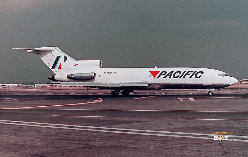 Pacific / Boeing 727-23 / HP-1229PFC