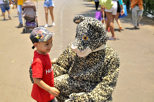 Famílias comemoram Dia das Crianças com programação especial no Zoológico