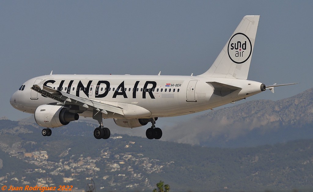 9A-BER - Sundair - Airbus A319-112 - PMI/LEPA