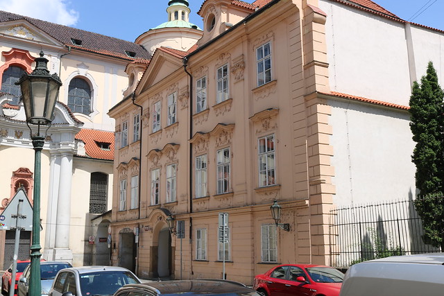 Oettingenský palác