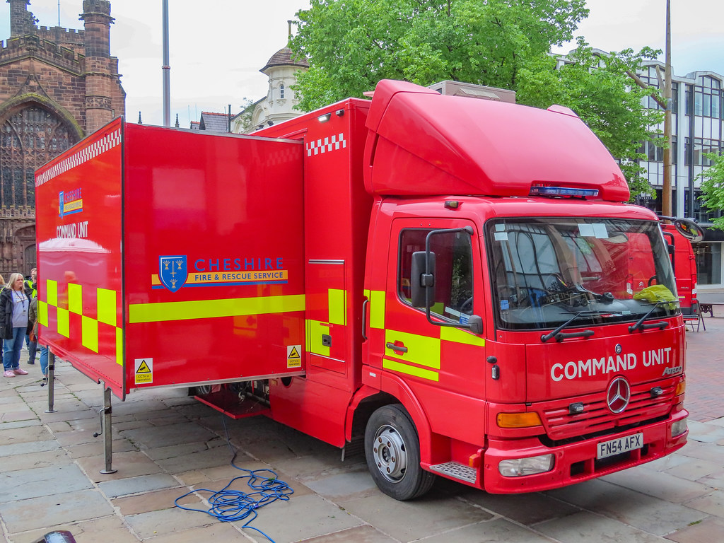 Cheshire fire Mercedes Benz Atego Command Unit FN54 AFX | Flickr