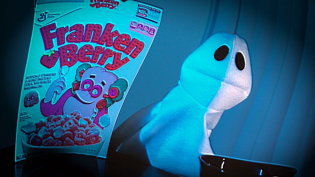Gale The Ghost Reviews Franken Berry Cereal