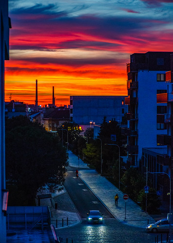 sunset by Matouš Danielka, Pardubice | 5.10.2022sunset evening urban pardubice