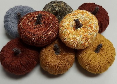 These are the Pumpkin Spice by Denton Foreman that Ann (annvanwagner) knit too.