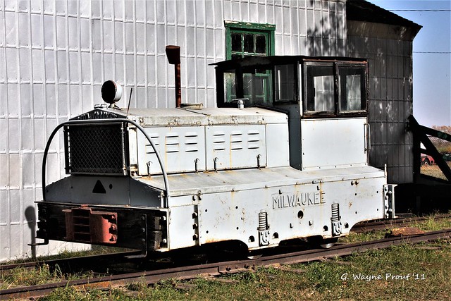 Manitoba Hydro Milwaukee Industrial Locomotive H4 7T #92