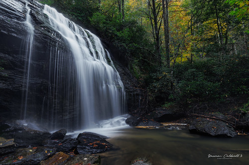 canon eos r5 ef1635mm f4l is usm harmon caldwell pristine falls long creek fall wilderness forest autumn leaves landscape exposure water waterfall outdoor nature south carolina