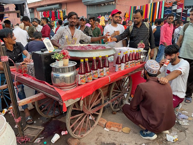 City Food - Master Sherbet Walla, Meena Bazar