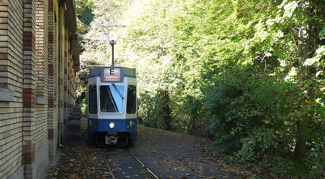 Tram 2000 in der Schleife des Tram Museums Zürich