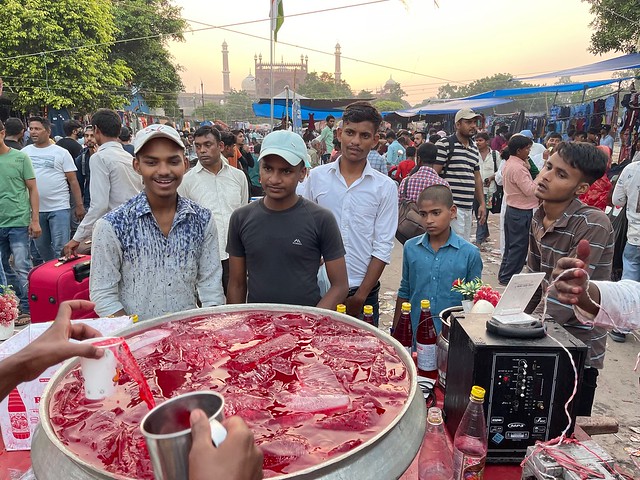 City Food - Master Sherbet Walla, Meena Bazar
