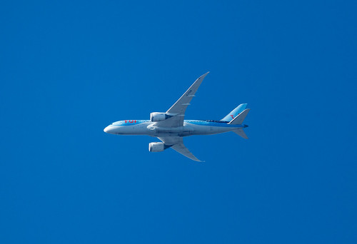 TUI Airlines 787-8 at 9000ft