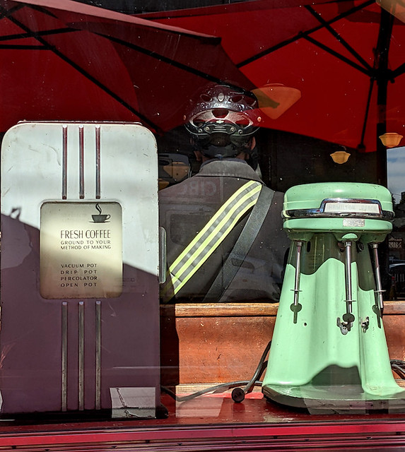 Uncle Lynx waiting to pick up takeout at Lakeview diner