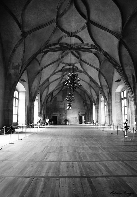 Vladislav hall in black and white