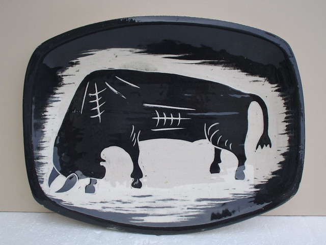 Eric Leaper Newlyn Cornwall Black & White Studio Art Pottery Bull Design Plate Mid Century Modern