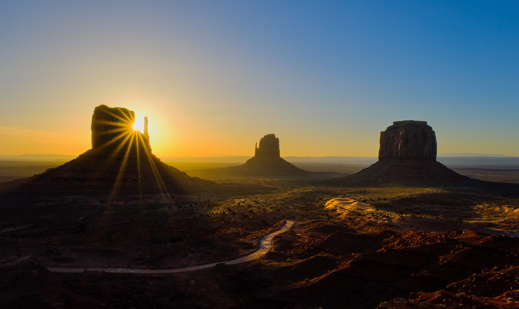 Sunrise over the Monument Valley