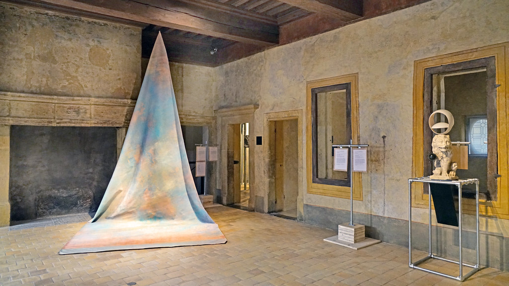 La Biennale d'art contemporain à l'Hôtel Gadagne (musée d'histoire de Lyon)