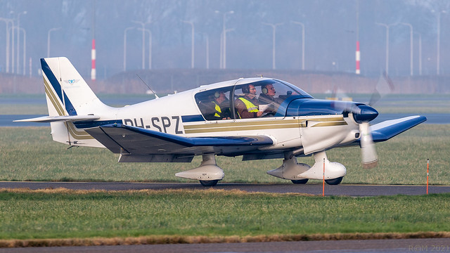 PH-SPZ - Robin DR400-140B Dauphin - EHLE - Vliegclub Rotterdam - 20211211