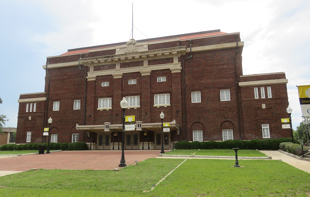Municipal Auditorium (Albany, Georgia)