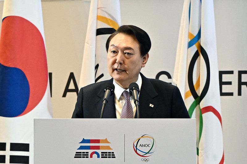 President Yoon Suk Yeol on the morning of Oct. 19 delivers a keynote speech at the Association of National Olympic Committees (ANOC) General Assembly at the Seoul COEX in the city's Gangnam-gu District.     October 19, 2022     COEX, Gangnam-gu, Seoul     Office of the President  Official Photographer : Shin Yugyeong (flickr)