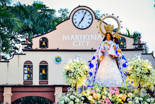 The canonically crowned Nuestra Señora de los Desamparados de Marikina.