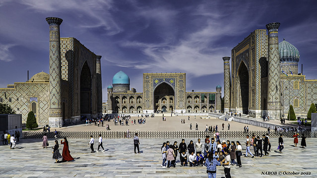 Samarkand, Uzbekistan: Registan Square