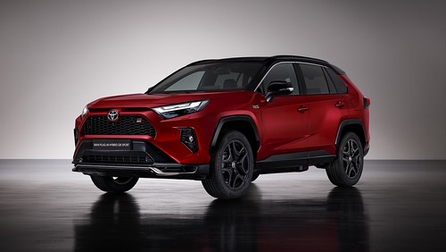 Toyota anuncia o Novo RAV4 GR SPORT para 2023