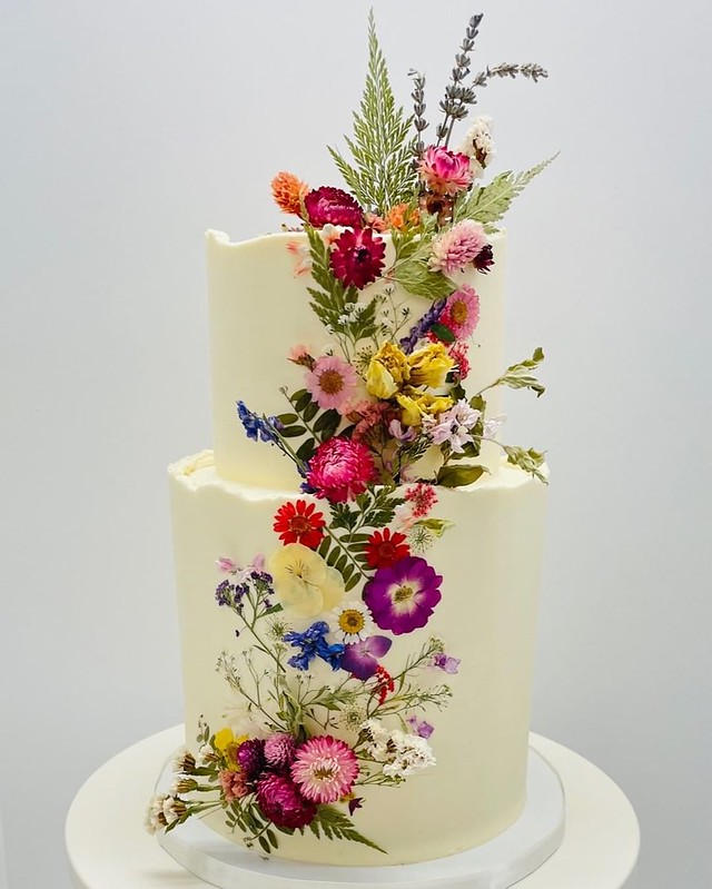 Cake by Flour Girl Wedding Cakes