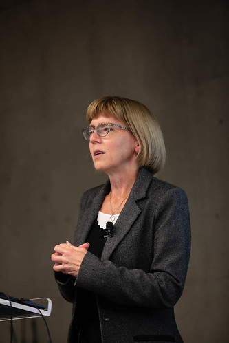 49Women in Science - Dr Fiona Brinkman